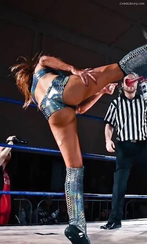Dakota Kai photo 24 of 602