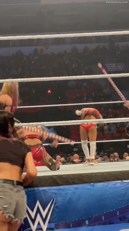 Dakota Kai photo 8 of 602
