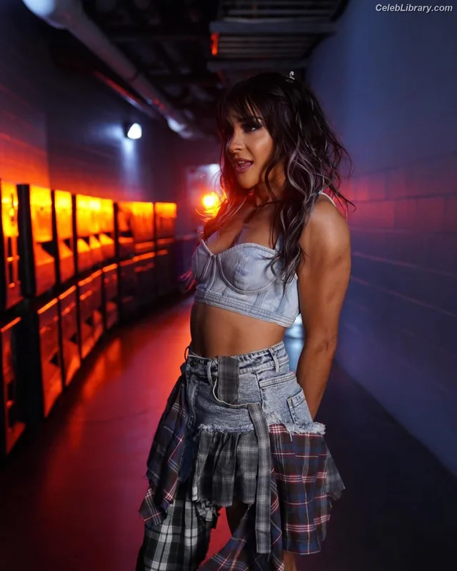 Dakota Kai photo 21 of 602