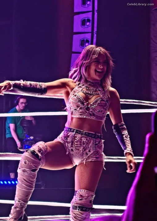 Dakota Kai photo 7 of 602