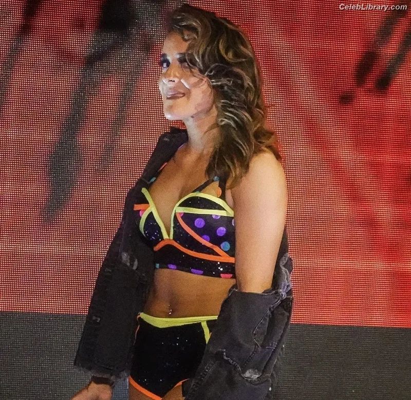 Dakota Kai photo 11 of 602