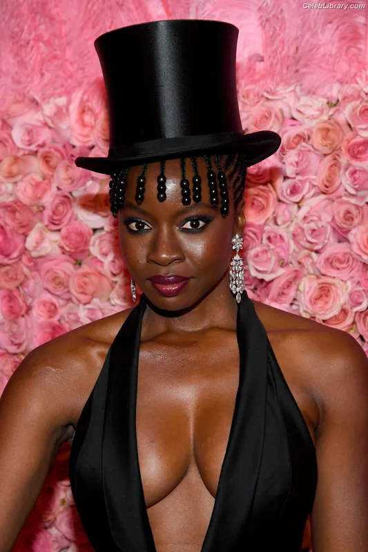 Danai Gurira photo 17 of 100