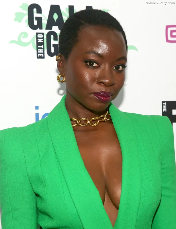 Danai Gurira photo 13 of 100