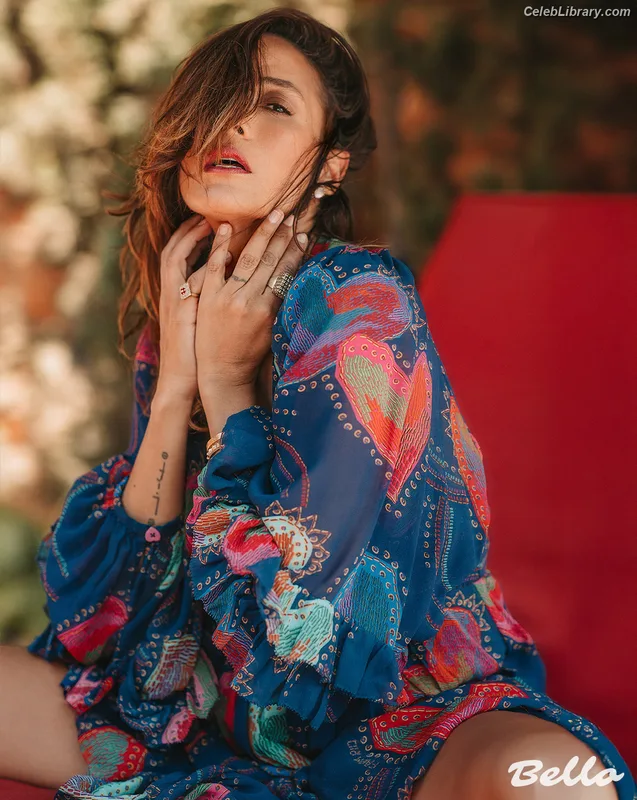 Dania Ramirez photo 17 of 171