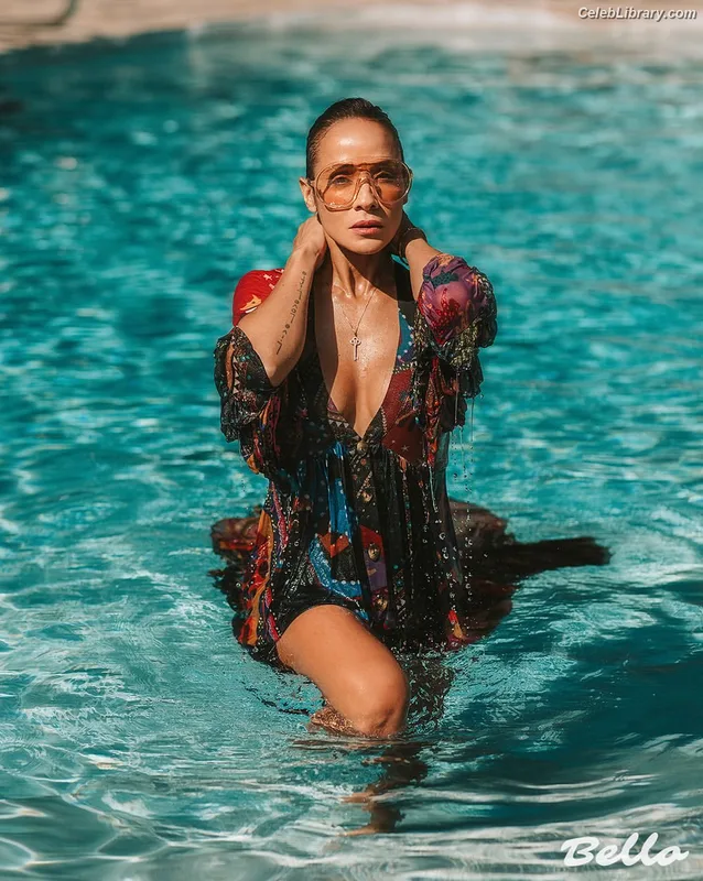 Dania Ramirez photo 19 of 171