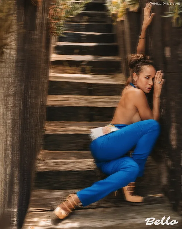 Dania Ramirez photo 22 of 171