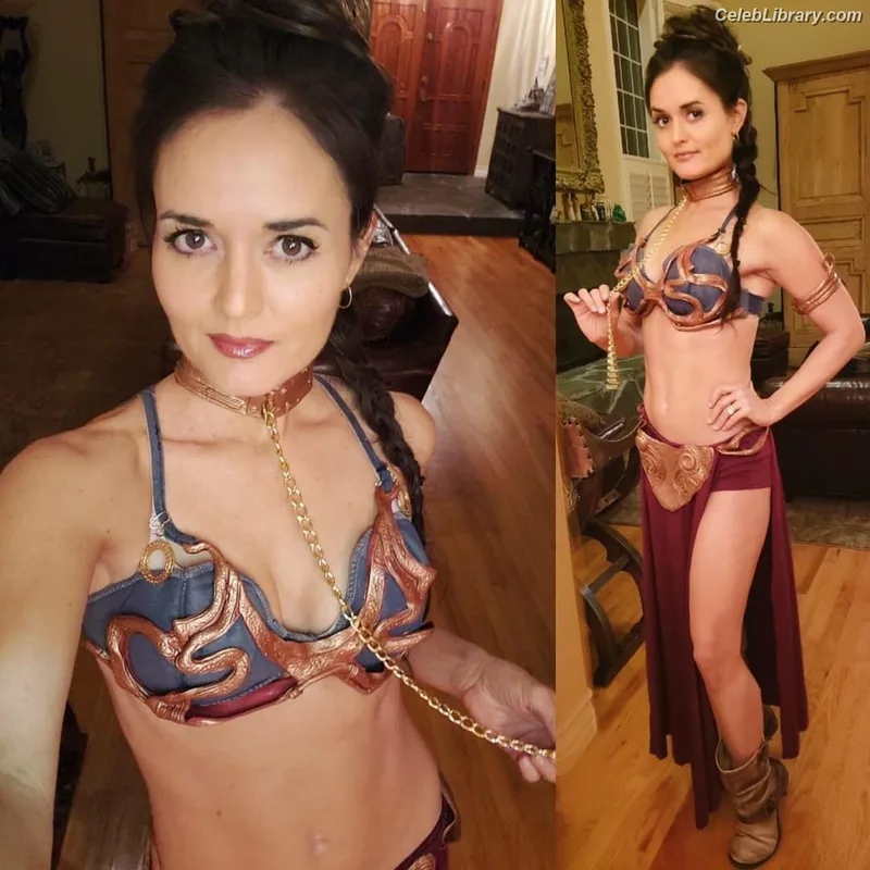Danica McKellar photo 5 of 25