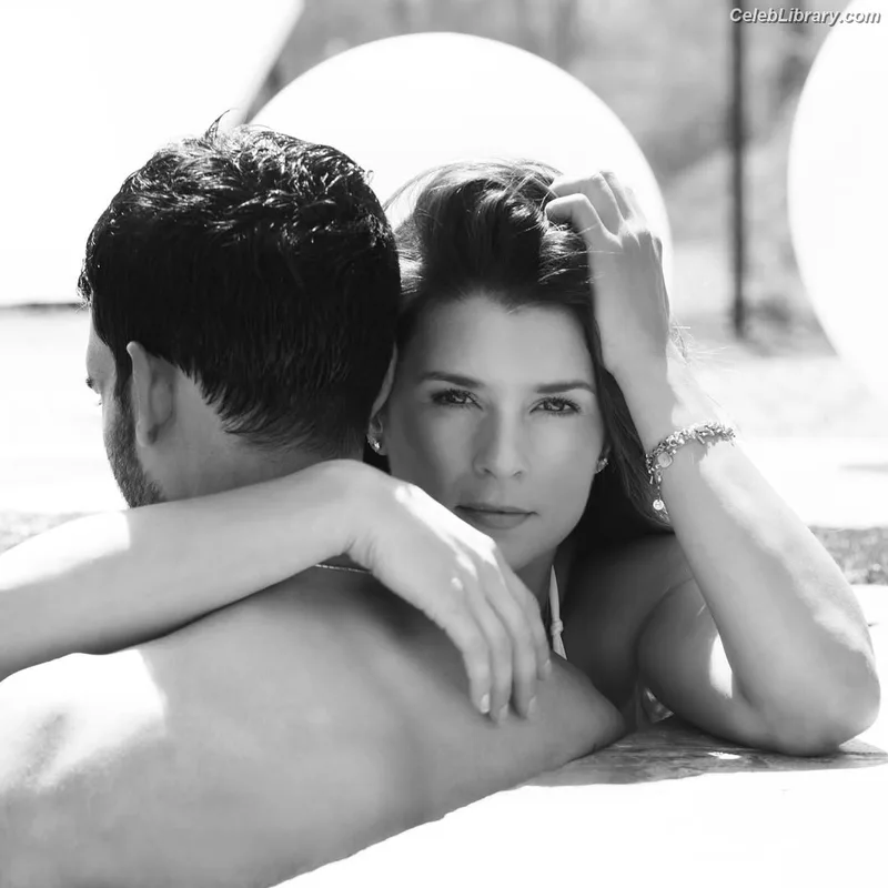 Danica Patrick photo 8 of 378