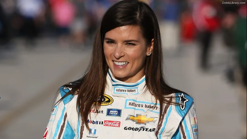 Danica Patrick photo 5 of 378