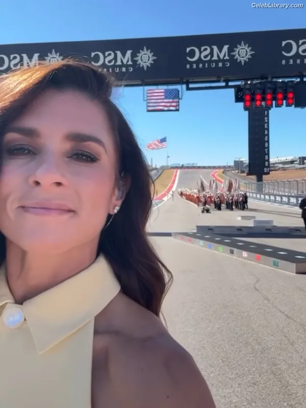 Danica Patrick photo 6 of 378