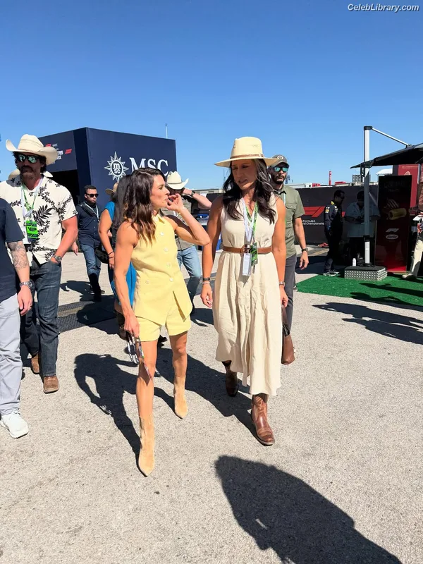 Danica Patrick photo 9 of 378