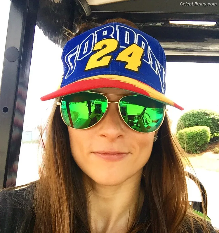 Danica Patrick photo 16 of 378