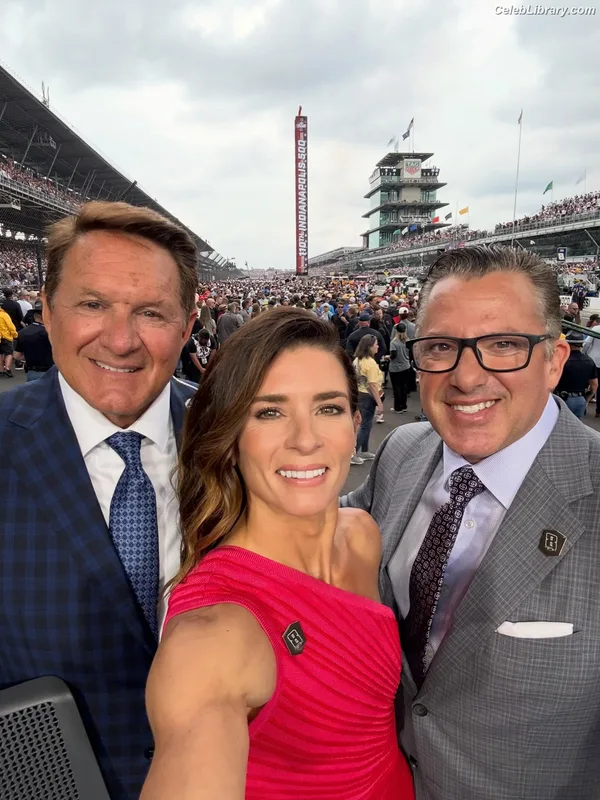 Danica Patrick photo 4 of 378