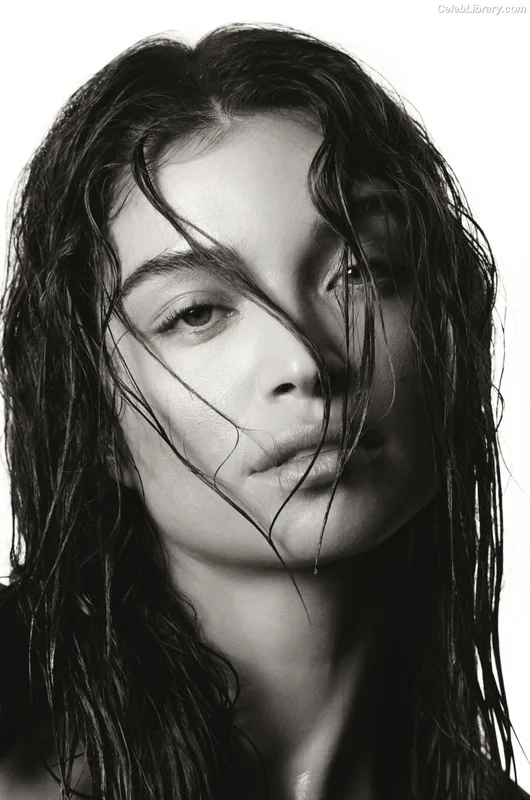 Daniela Lopez Osorio photo 9 of 124