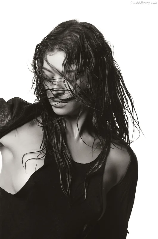 Daniela Lopez Osorio photo 10 of 124