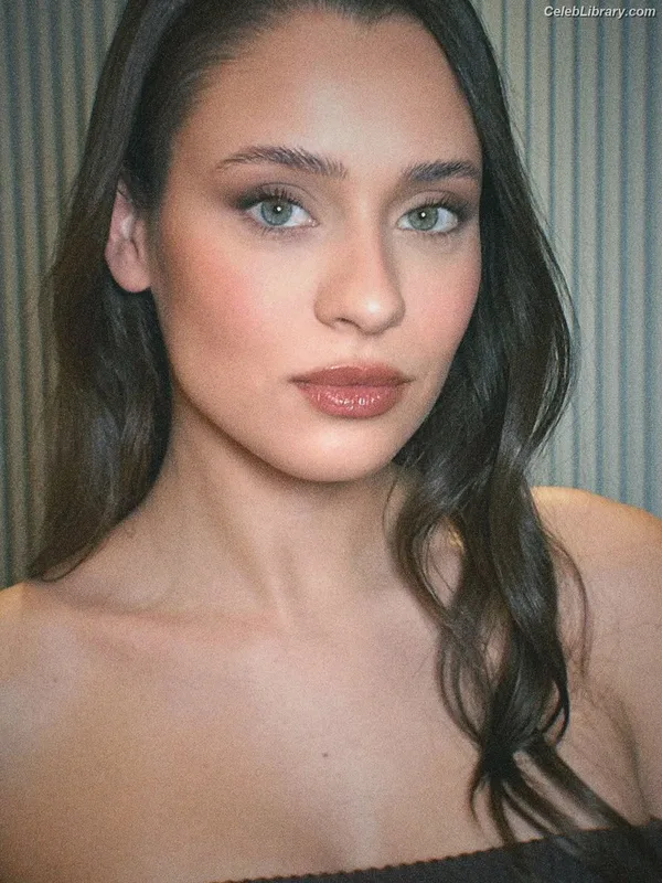 Daniela Melchior photo 3 of 692