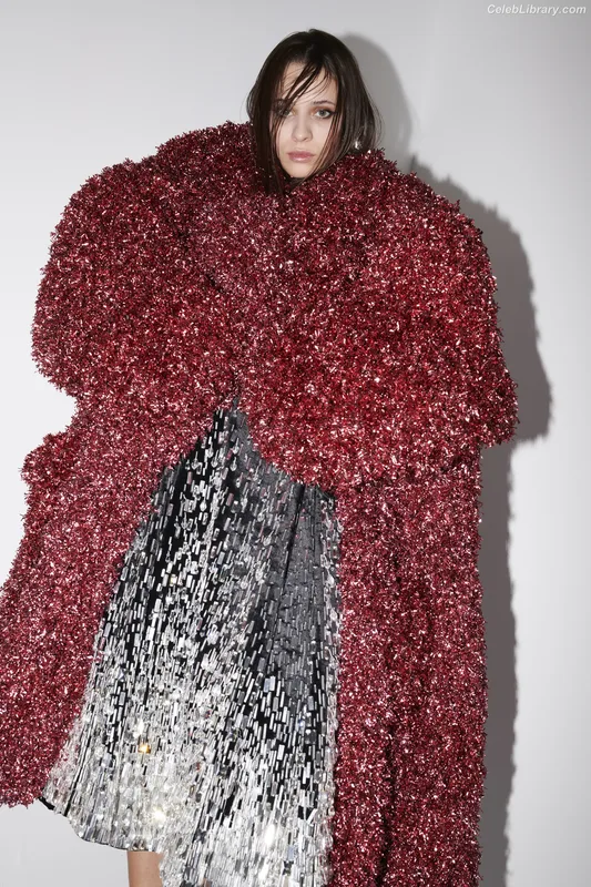 Daniela Melchior photo 3 of 692