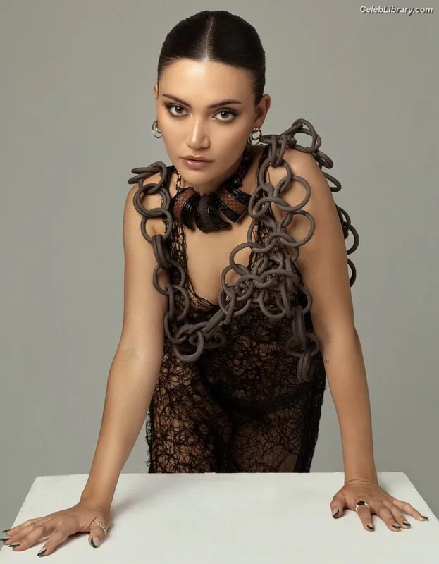 Daniela Nieves photo 6 of 118