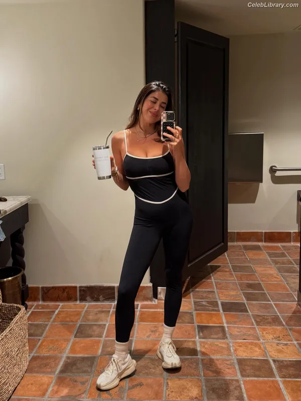 Daniella Monet photo 2 of 55