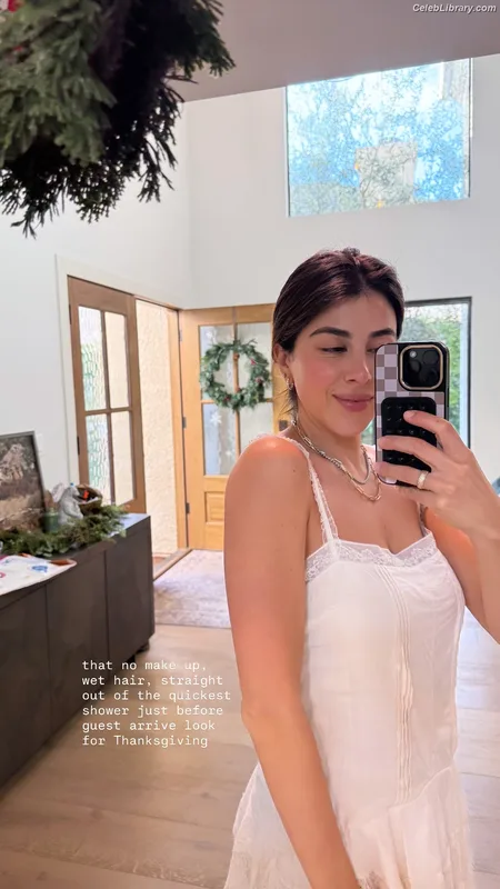 Daniella Monet photo 16 of 55