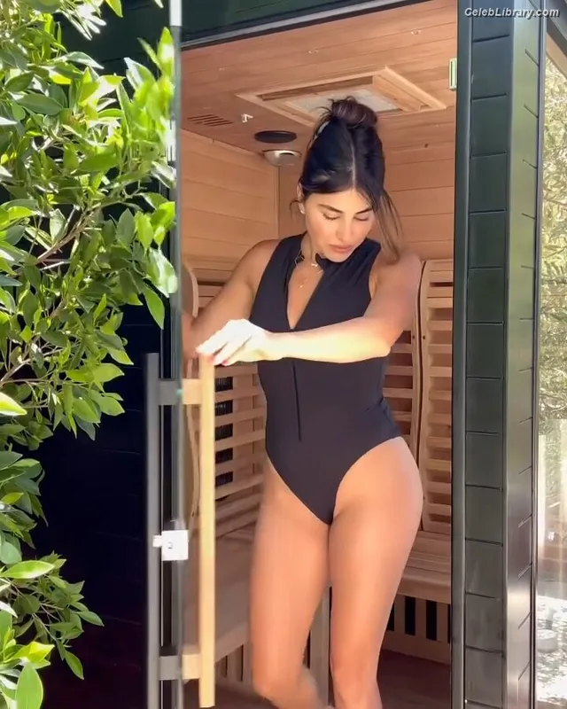 Daniella Monet photo 16 of 55