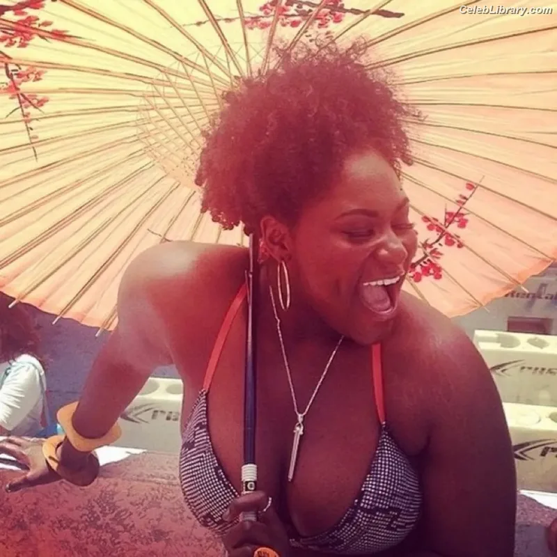 Danielle Brooks photo 2 of 70