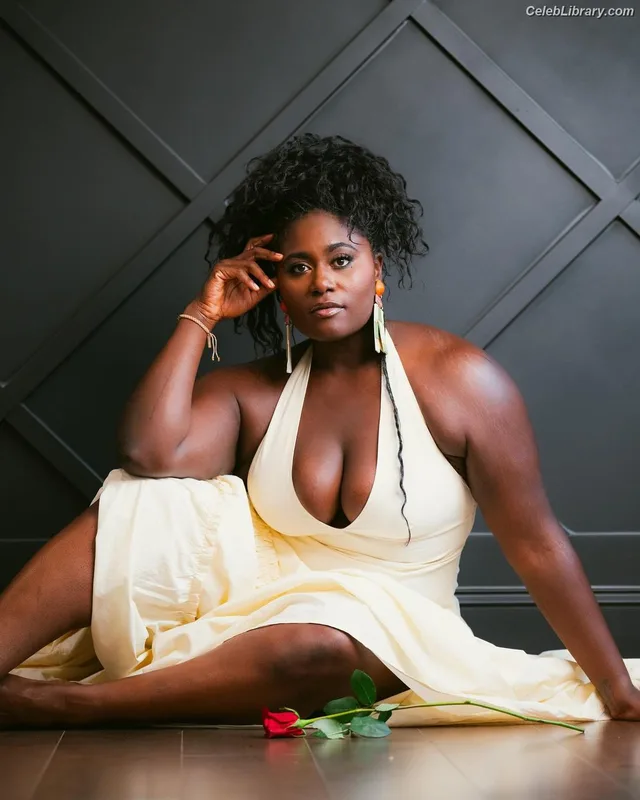 Danielle Brooks photo 6 of 70