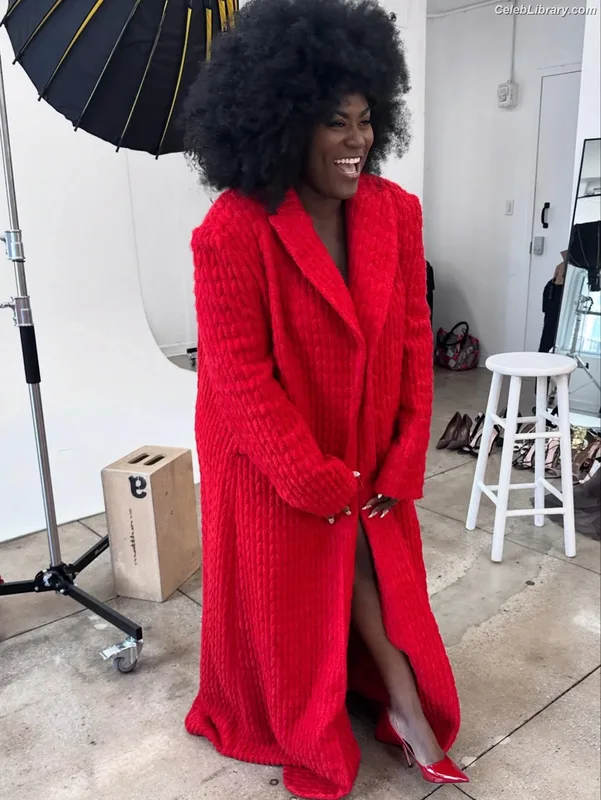 Danielle Brooks photo 19 of 70