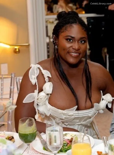 Danielle Brooks photo 9 of 70
