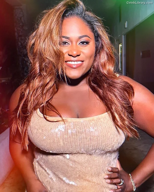 Danielle Brooks photo 10 of 70