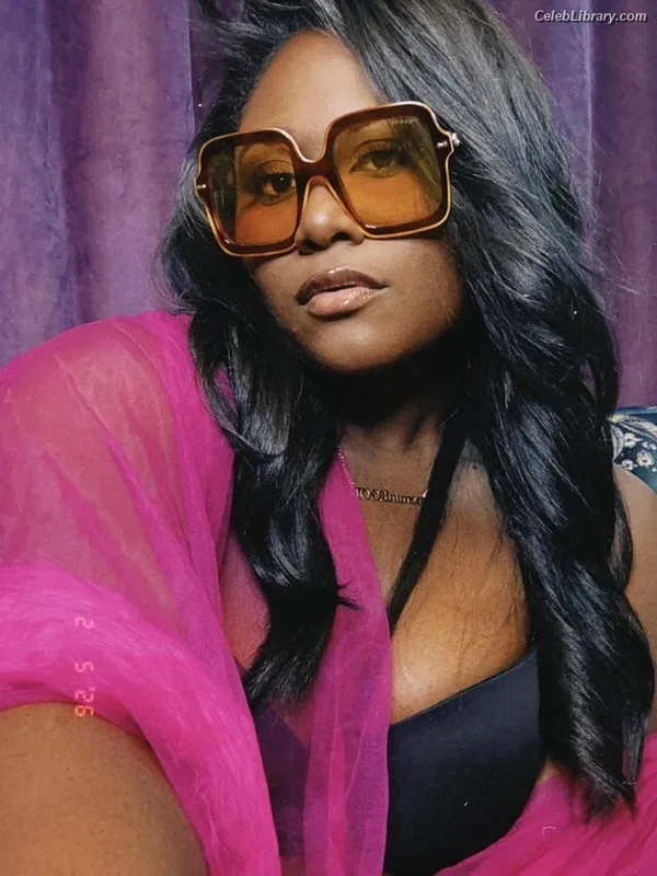 Danielle Brooks photo 15 of 70