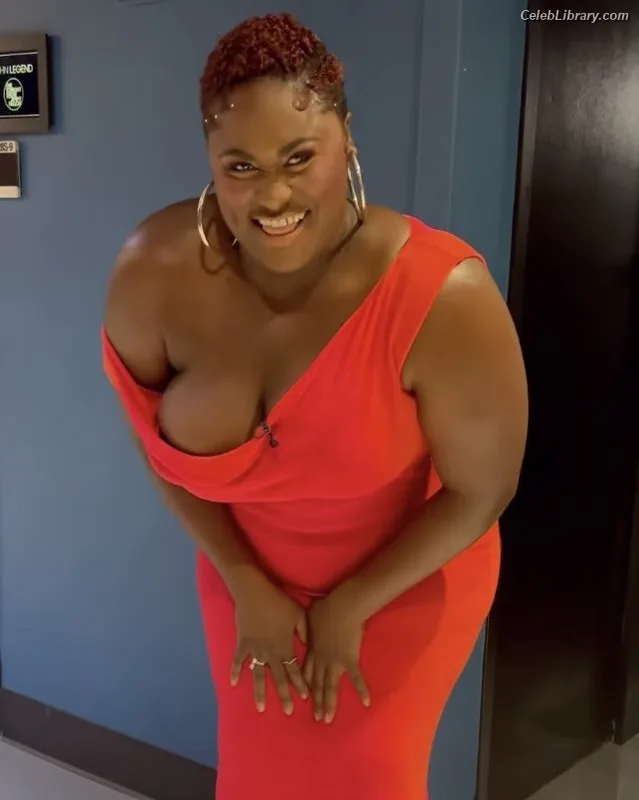 Danielle Brooks photo 17 of 70