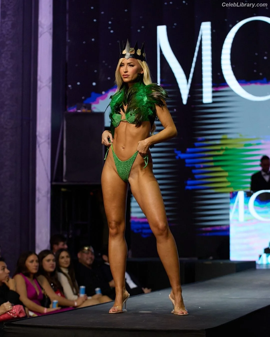 Danielle Moinet photo 16 of 746