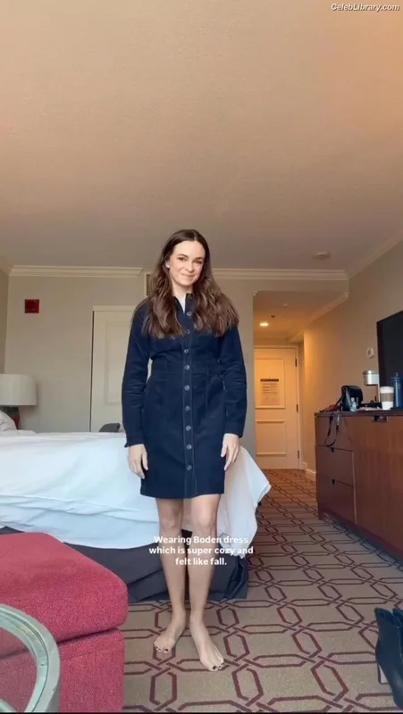 Danielle Panabaker photo 16 of 578