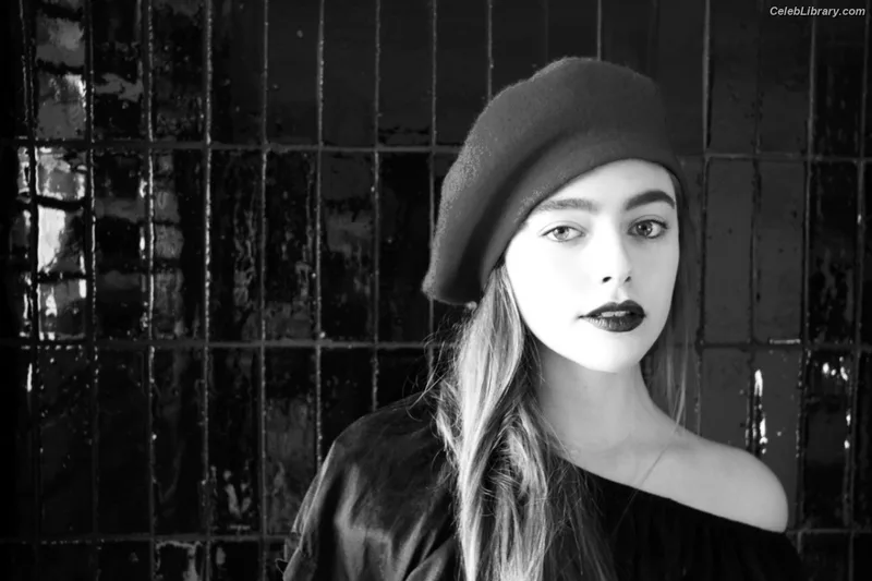 Danielle Rose Russell photo 13 of 52