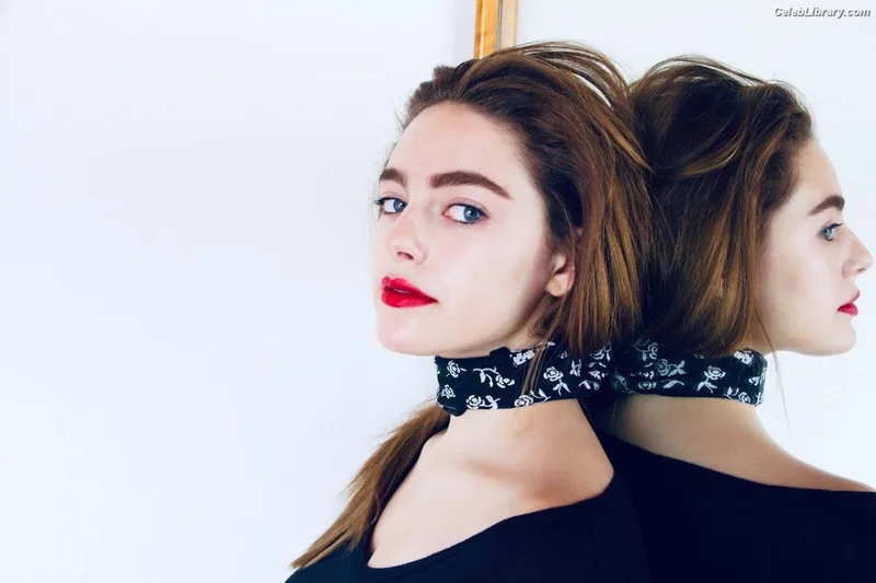 Danielle Rose Russell photo 18 of 52