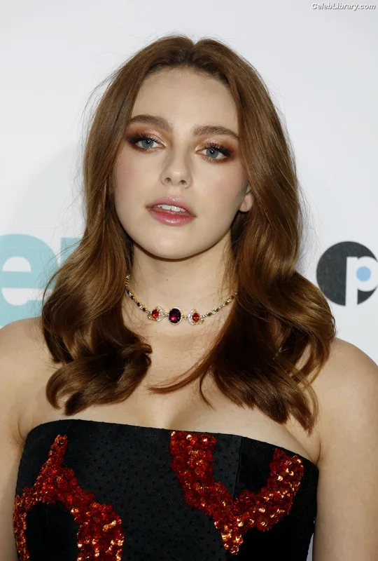Danielle Rose Russell photo 1 of 52