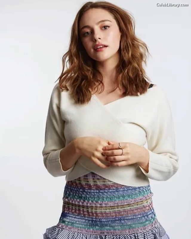 Danielle Rose Russell photo 18 of 52