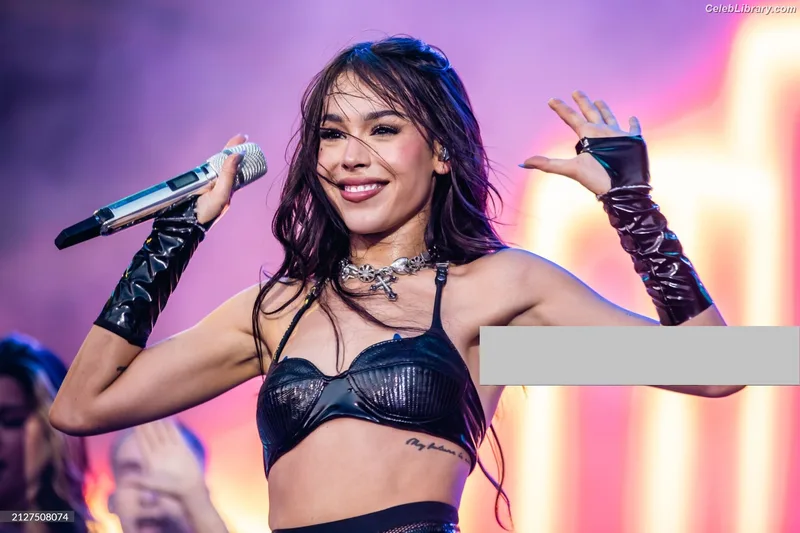 Danna Paola photo 23 of 235