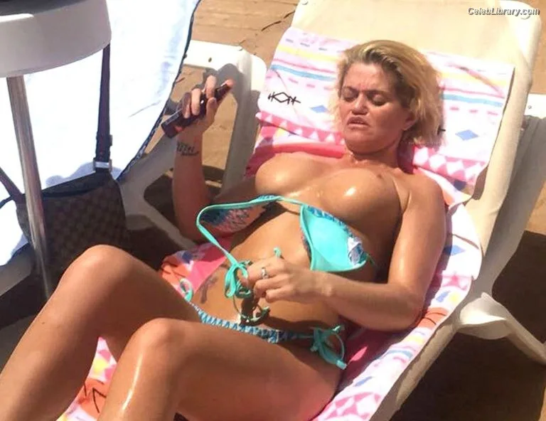 Danniella Westbrook photo 17 of 56