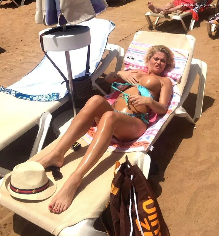Danniella Westbrook photo 18 of 56