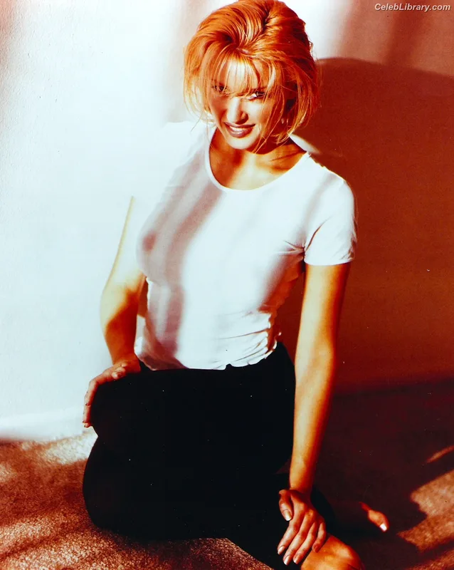 Dannii Minogue photo 20 of 1544
