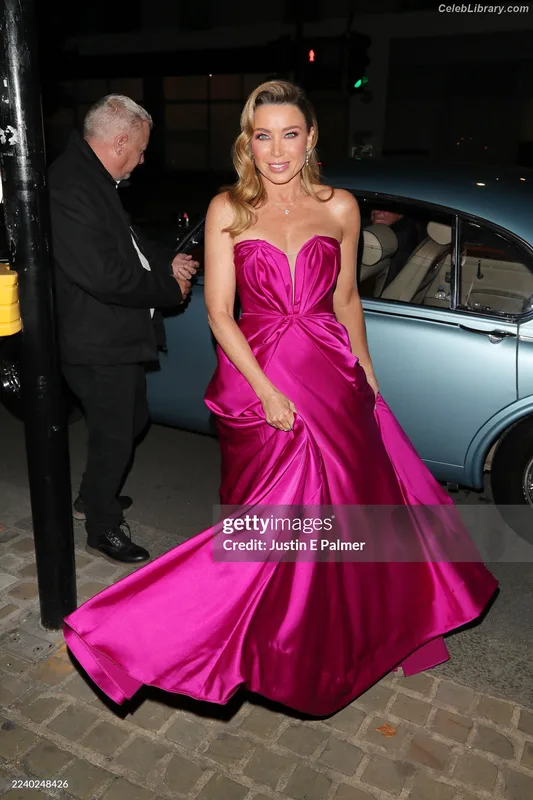 Dannii Minogue photo 6 of 1544