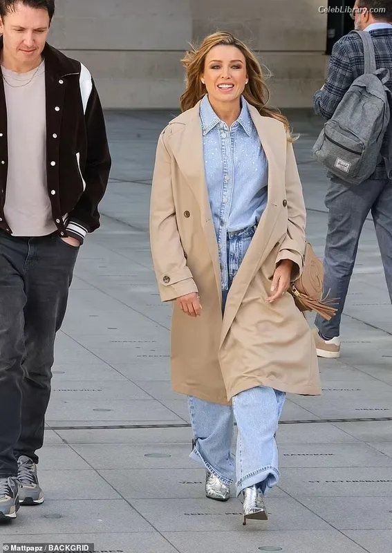 Dannii Minogue photo 1 of 1544