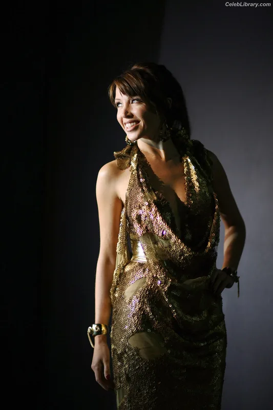 Dannii Minogue photo 4 of 1544