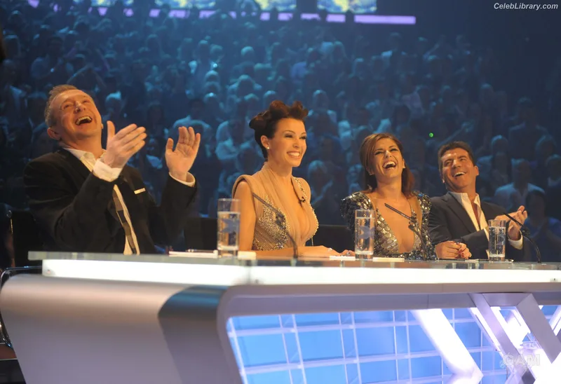 Dannii Minogue photo 14 of 1544