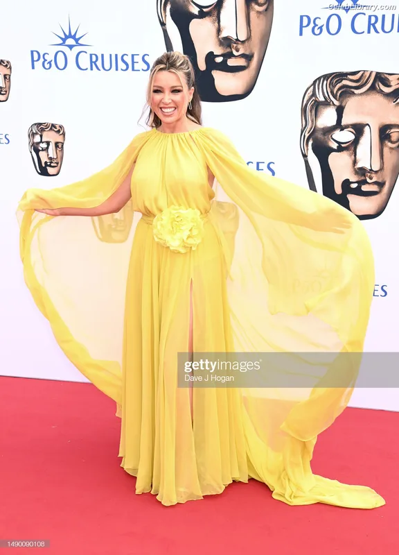 Dannii Minogue photo 3 of 1544