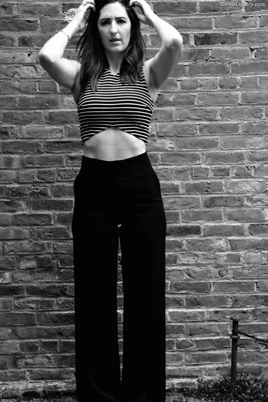 D'Arcy Carden photo 22 of 189