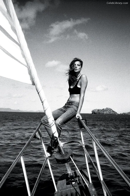 Daria Werbowy photo 19 of 71