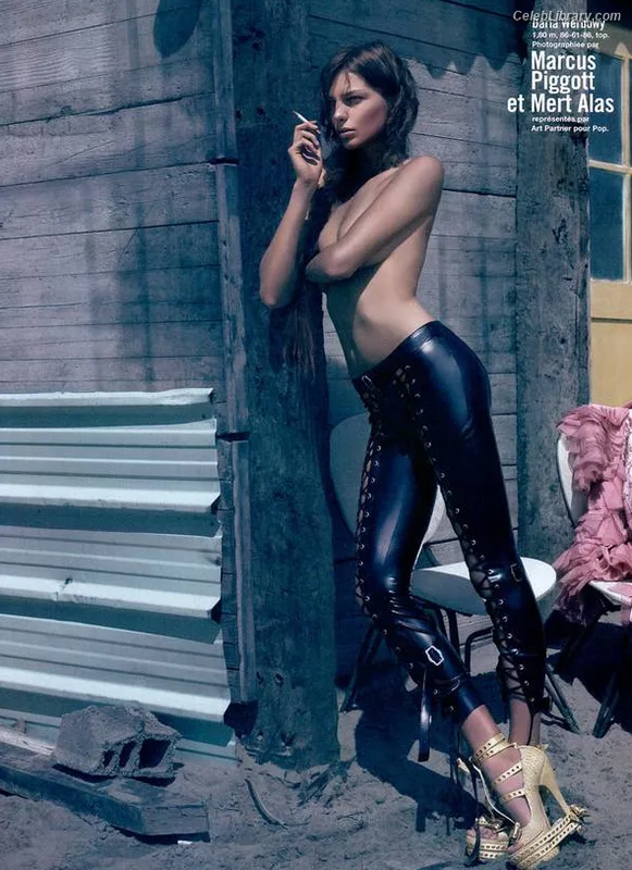 Daria Werbowy photo 23 of 71
